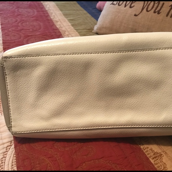 Kate Spade Purse and Matching wallet - Picture 4 of 6